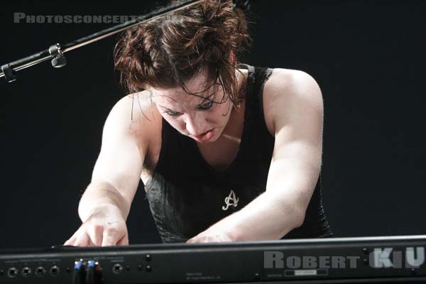 THE DRESDEN DOLLS - 2006-05-18 - PARIS - Le Bataclan - 